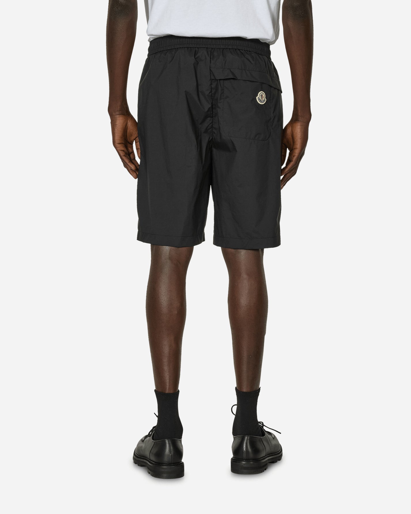 Moncler Shorts Black Shorts Short J10912B00010596TM 999