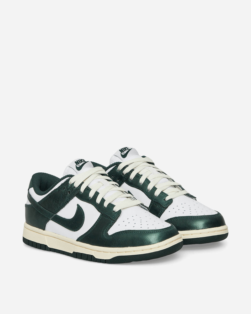 WMNS Dunk Low Sneakers White / Pro Green