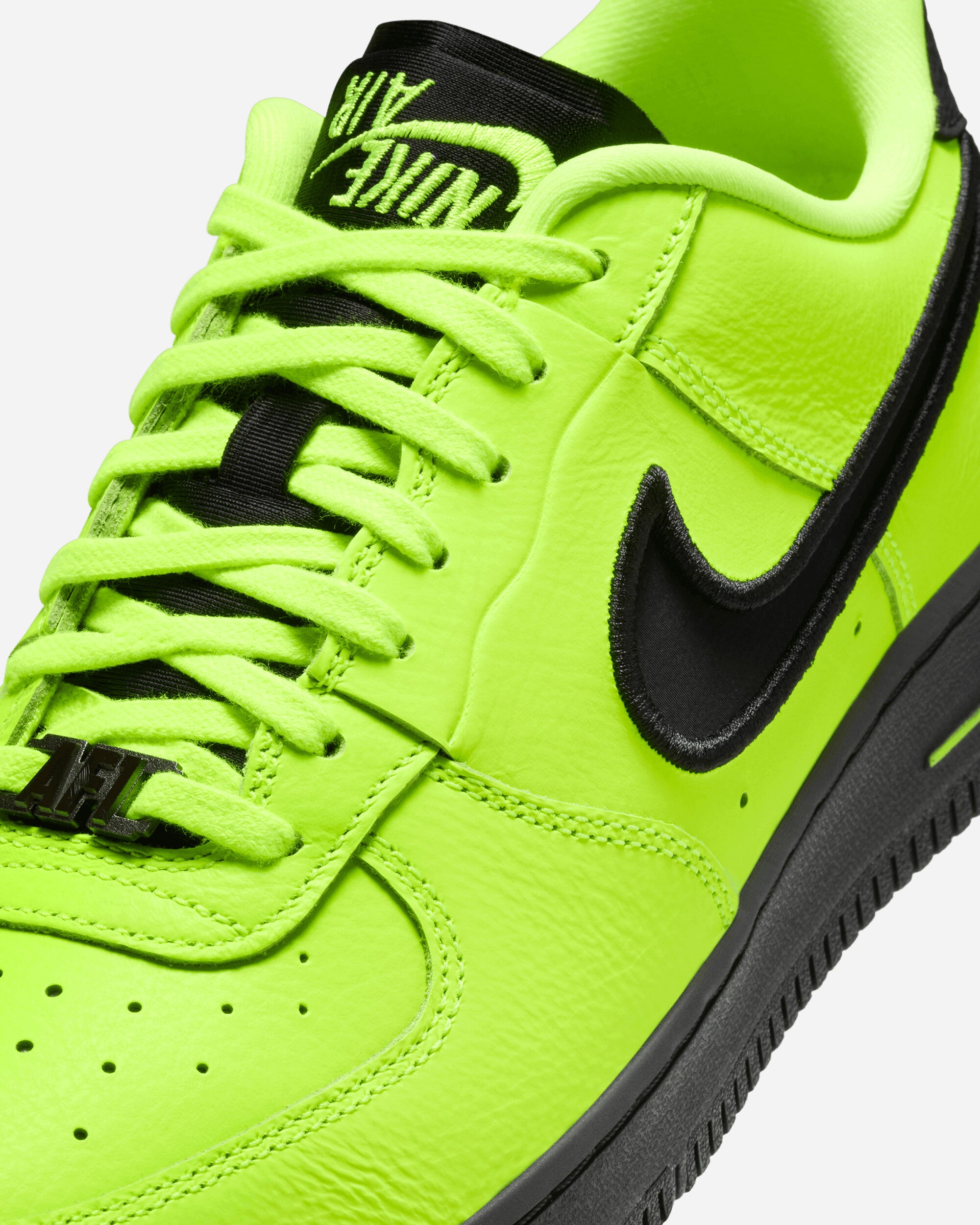 Nike Wmns W Air Force 1 Dance Volt/Black Sneakers Mid FJ7409-700